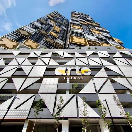 Arte Cheras Kuala Lumpur By Loop Suites
